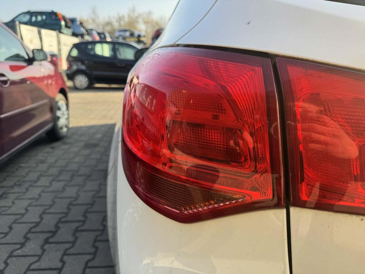 Opel Astra J Sports Tourer original R&uuml;cklicht R&uuml;ckleuchte Schlussleuchte links au&szlig;en Kombi Bj.2012